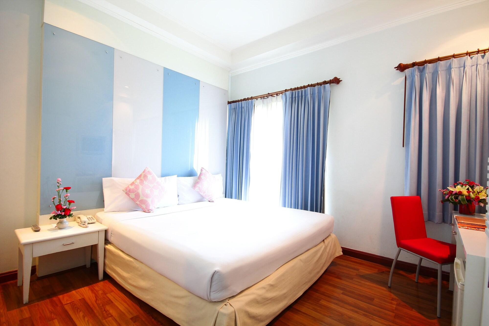 Calypzo Bangkok Hotel Bagian luar foto
